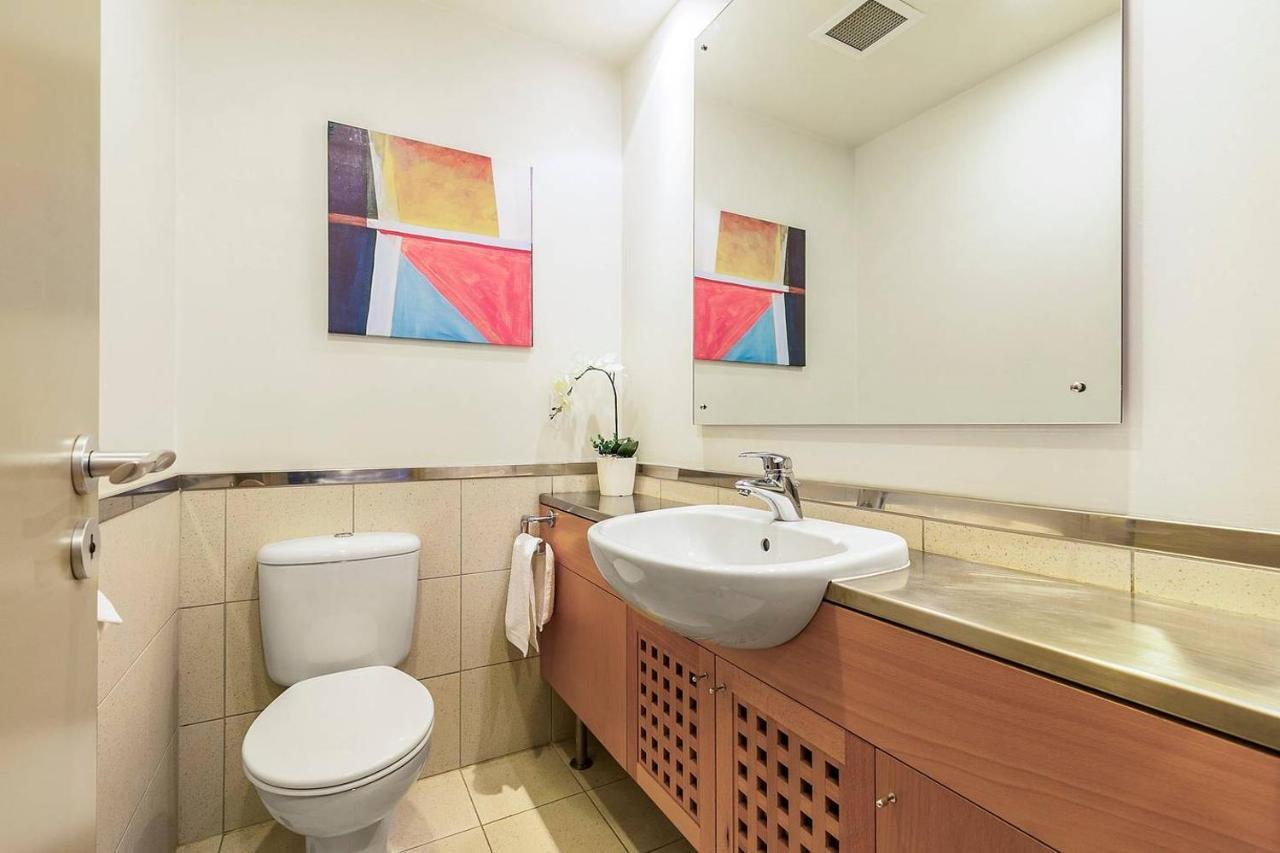 Enormous One Bedroom Beauty In Cbd! Free Parking Auckland Bagian luar foto